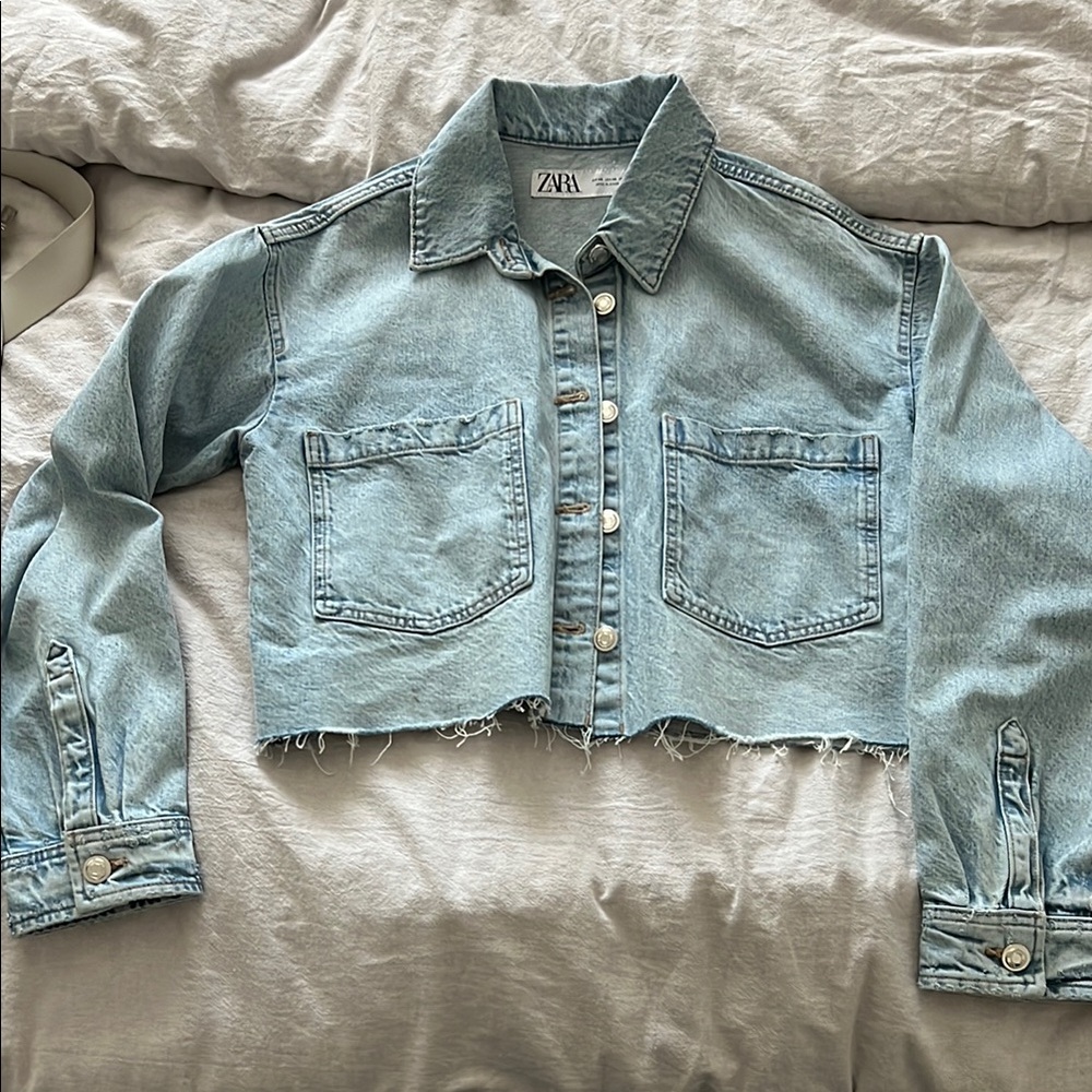 Zara crop denim